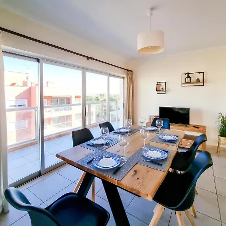 Flh Da Rocha Spacious Flat